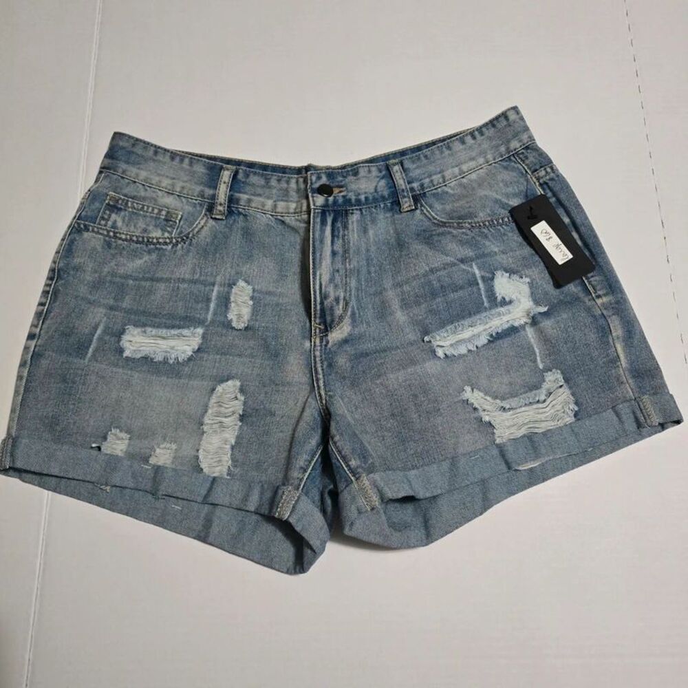 Boutique Distressed denim shorts Lg